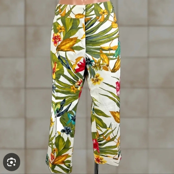 🌺Cache Multicolor Leaf Print Pants - Picture 1 of 9